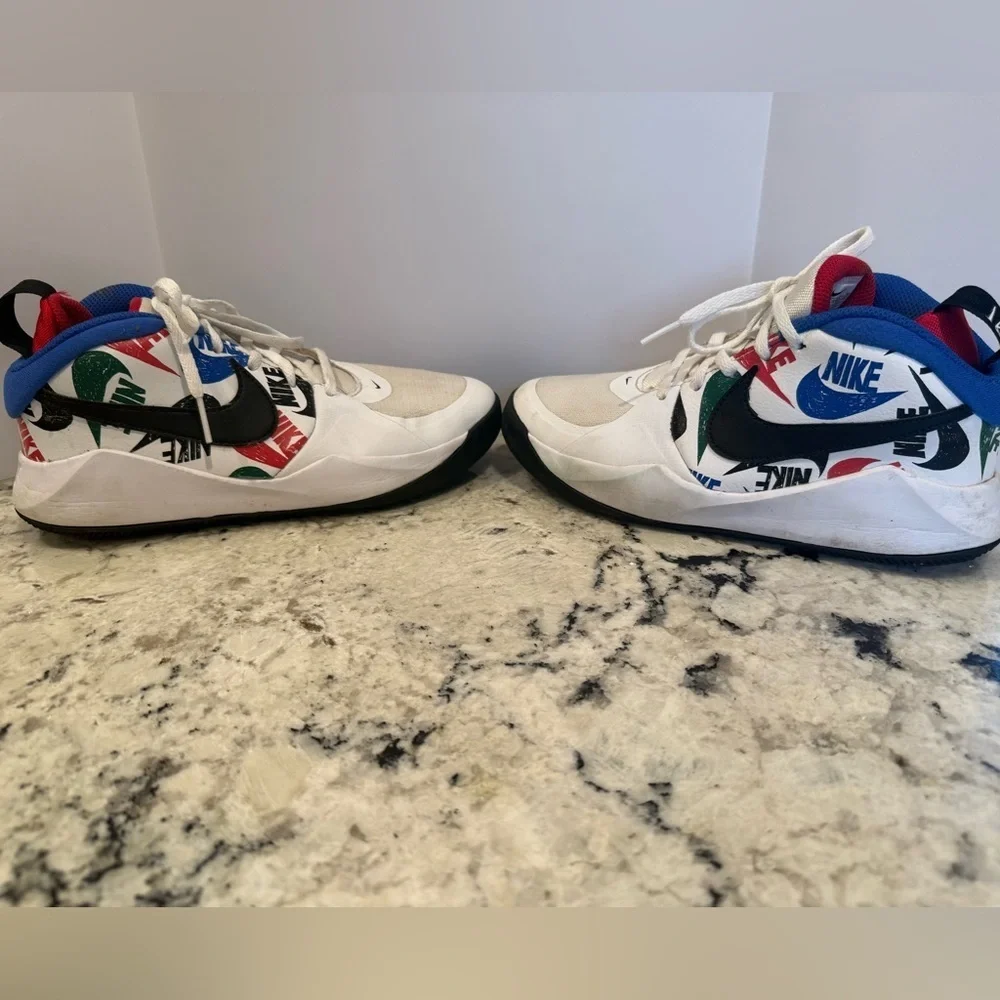 Nike Team Hustle D 9 'Black White Blue' - Picture 1 of 7